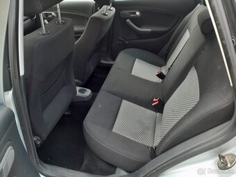 SEAT CORDOBA Sedan 1,4 benzin 63kW - 9