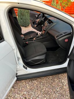 Ford Focus 2016 - 9