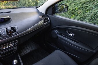 Renault Mégane Grandtour Energy TCe 115 Limited - 9