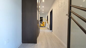 Útulný 3-izbový dom s veľkým pozemkom (910m2) a terasou - 9