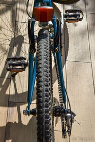 Horský bicykel Rockmachine, Shimano Alivio 3x7, V-brake - 9