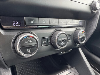 Škoda Octavia Combi 2.0 TDI RS AKONTACIA OD 0% - 9