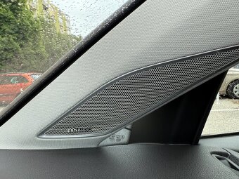 VW e-Golf 100kw DYNaudio, ACC, Virtual, LED, Mrtvý uhol - 9