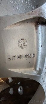 5x100 R17 škoda - 9