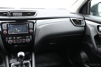 NISSAN QASHQAI 1,2 85kw - 9