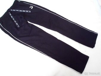 Puma dámske tepláky M - 9