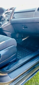 Honda crv 2.0 benzín, 4x4, 110kw - 9