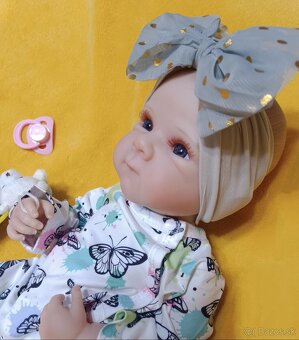 Realistická bábika Beátka - 9