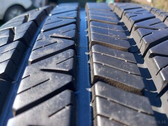 225/60 r17 celorocne pneumatiky - 9