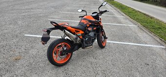 Predam KTM Duke 890GP r.v.2023 - 9