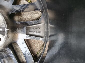 Predám zimné kolesá na Hyundai koná 235/45 r18 - 9