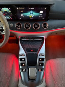 Mercedes AMG GT 43mHEV 4Matic+ mozna vymena - 9