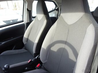 Toyota Aygo 1,0 VVT-i - 9