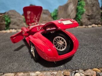 Prodám model 1:18 Ferrari 166MM - 9