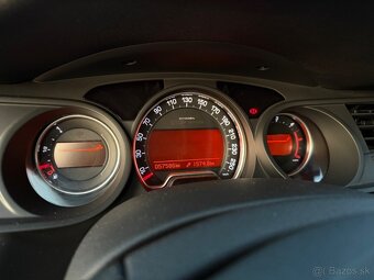 Citroën C5 2.0HDi 16V 1.MAJITEĽ kupované v SR - 9