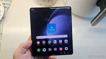 Samsung Galaxy Z fold 5 - na diely - 9