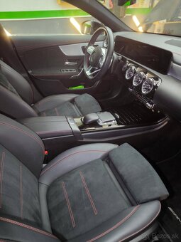 Mercedes - Benz CLA200 AMG Line - 9