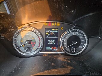 Suzuki Vitara 2023 4x4 - 9