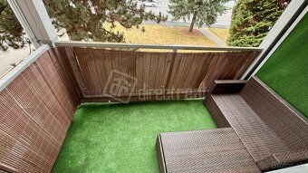 NOVÁ CENA Štýlový investičný 2 izbák s balkónom a parkov - 9