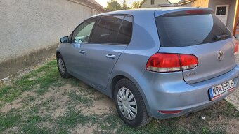 Predám volksvagen golf6 1.6tdi, r.v2012 - 9