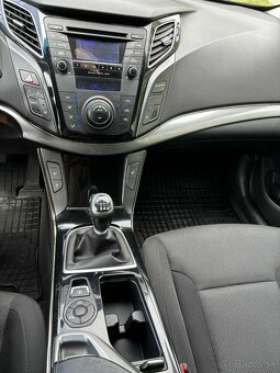 Hyundai i40 CW 1.7 CRDi 136k Style - 9