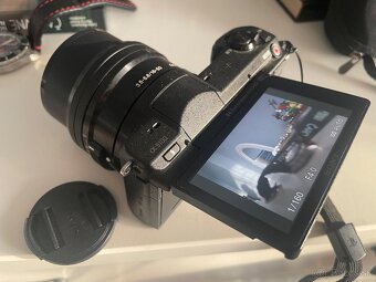 Sony Alpha 5100 - 9