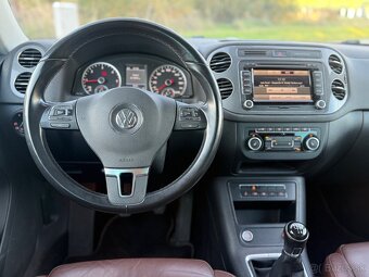 Volkswagen Tiguan 2.0 TDi 4MOTION/KEYLESS/DCC - 9