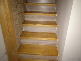 DRAŽBA-Rekreačná chata súp. č. 1301 v obci Pribylina - 9