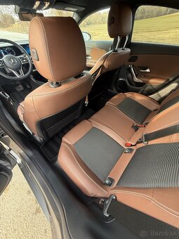 Mercedes-Benz CLA 200-CUPE - 9