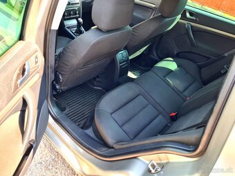 Škoda Octavia 2 COMBI 1,9TDI 77KW ELEGANCE - 9