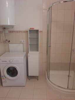 Prenájom 2-izbového bytu v širšom centre PO - 9