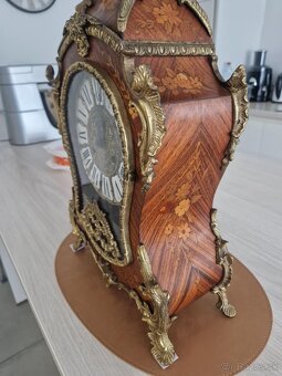 Surne boulle hodiny - 9