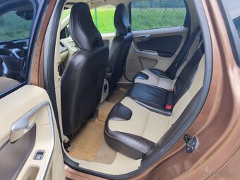 Volvo XC60 2.4 D5 120kw 4x4 - 9