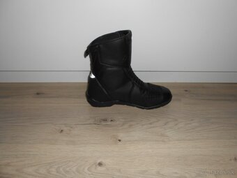 Predam nove kvalitne  kozene moto topanky RST - 9