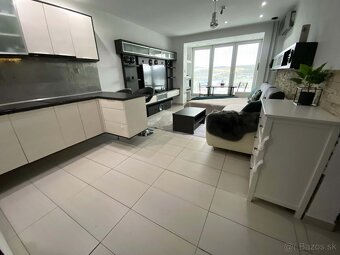 2i byt - Moderný otvorený apartmán - 9