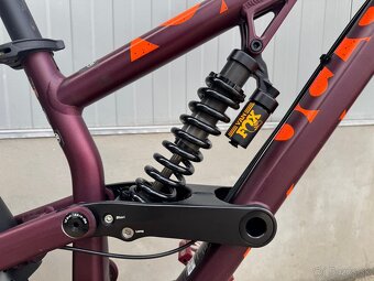 Bicykel DH Scott Voltage FR720 velkost: L - 9