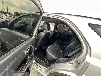 Kia Sorento 2.5 CRDi VGT EX H-matic - 9