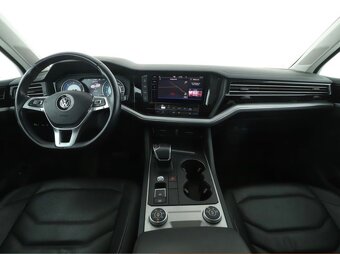 Volkswagen Touareg 3.0 V6 TDI Elegance 4Motion Aut. R-LINE - 9