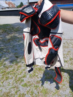 KTM 640 - 9