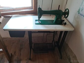 Predám šijacie kožušnícke stroje - 9