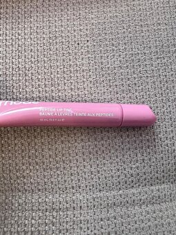 Rhode obal na IPhone 15 Pro Max s Lip Tintom - 9