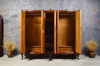 STAROŽITNÁ SKRIŇA - 9