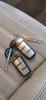 Volkswagen Passat B6 2.0 FSI Highline A/T, Dynaudio - 9