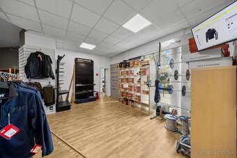 REZERVOVANÉ - EXKLUZÍVNY obchodný priestor v Bratislave na p - 9