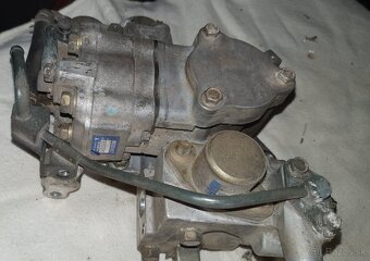 Mitsubishi carisma - 9