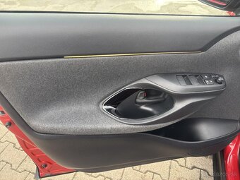 Toyota Yaris Cross Adventure automat 4x4, záruka 12 mesiacov - 9