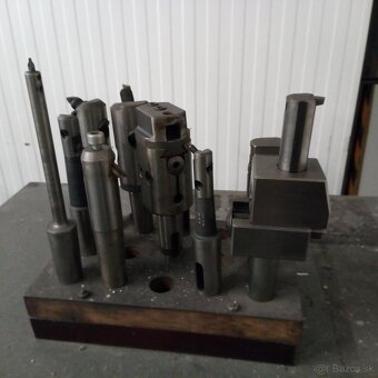 Horizontální vyvrtávačka TOS WH 80 ( rok výroby 1966 ) - 9