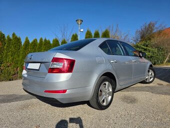 Škoda Octavia III 1.6 TDI DSG - 9