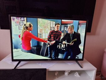 Predám LED TV ECG 32 H02T2S2 HD ready - 9