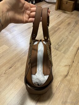 Predám kabelku zn. Michael Kors - 9